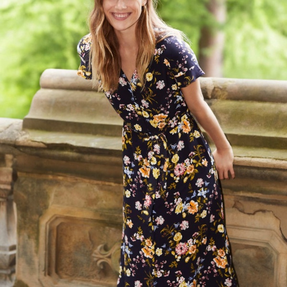 LOFT 🌼EUC 🌼Garden Ruffle Button Midi Dress